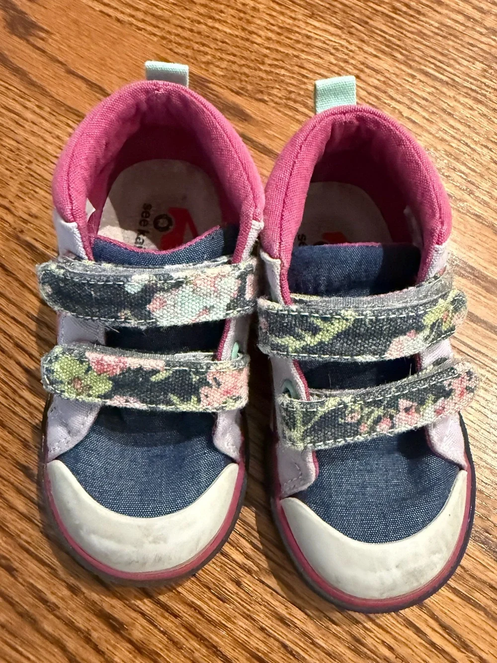 See Kai Run Kya Navy Floral Sz 7